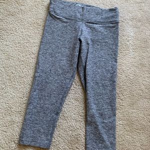 PINK crop ultimate leggings